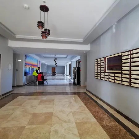 Paradis - By The Appartement Mamaia